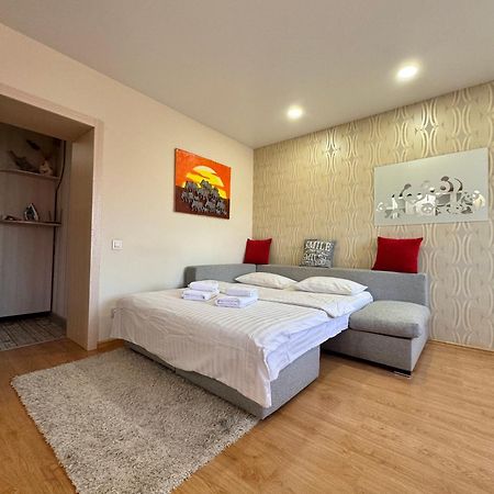 Apartpoltava Затишна 1-Кімнатна Студія,Новобудова В Самому Центрі Міста, Банківський Чек ภายนอก รูปภาพ
